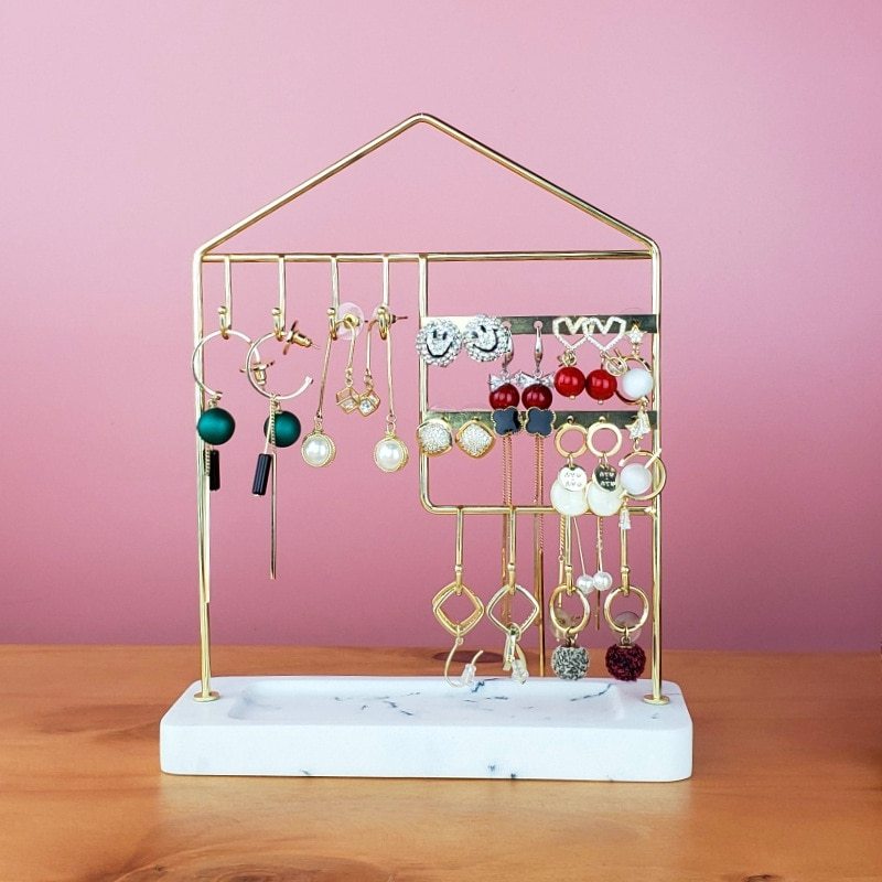 Resin jewelry storage rack