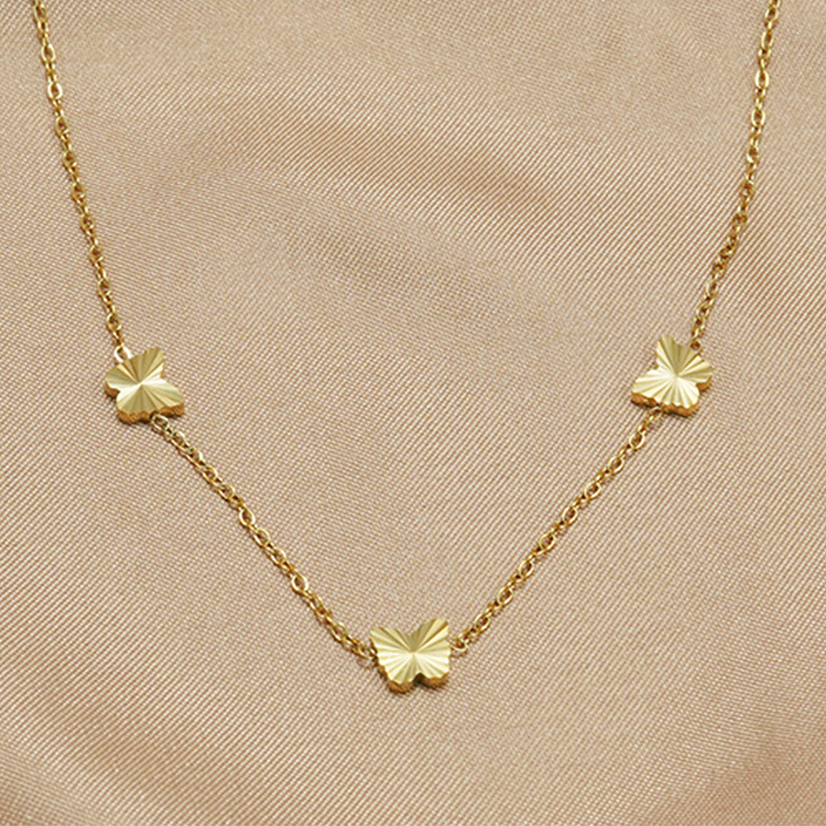 Lxalry 316L Stainless Steel 18K Gold-Plated Jewelry Set Iridescent Blue White Gradient 3D Glass Star Pendant Hypoallergenic Tarnish Free Earrings Necklace Beach Party Daily Wear Ocean Inspired