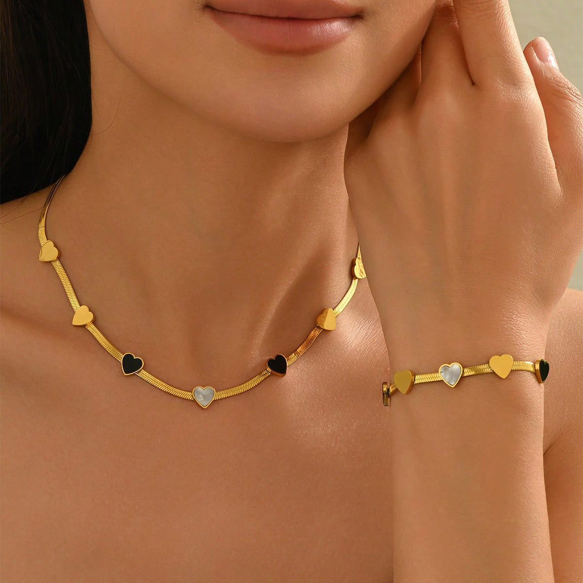 Lxalry 18K Gold Plated Heart Mirror Jewelry Set Hypoallergenic Skin Safe Necklace Bracelet For Daily Gifting Never Fade Adjustable Luxury With Precision Inlay Craftsmanship