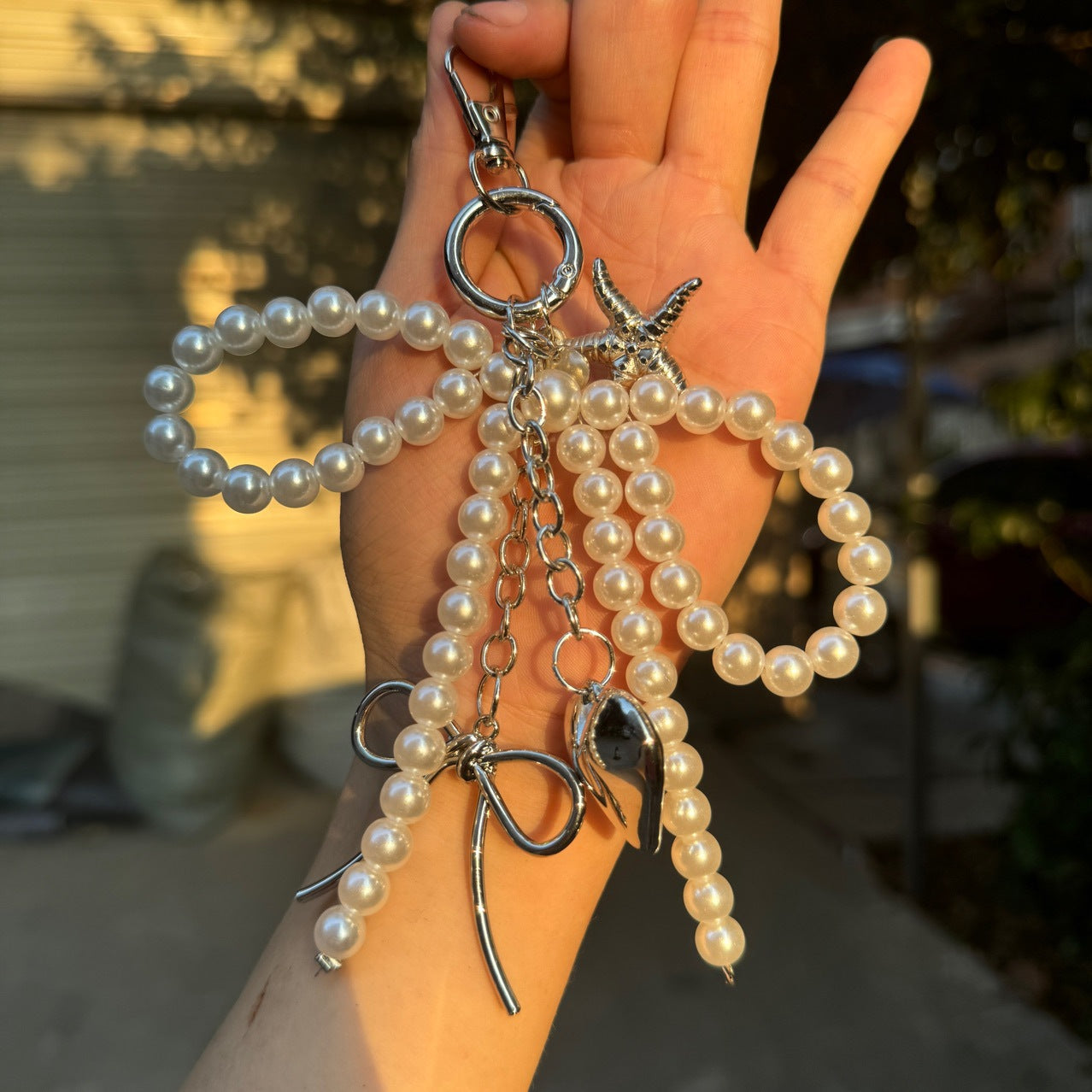 Korean Chic New Sweet Pearl Bow Silver Love Pendant Car Keychain Pendant