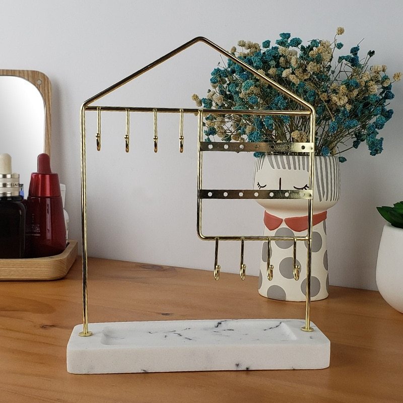 Resin jewelry storage rack