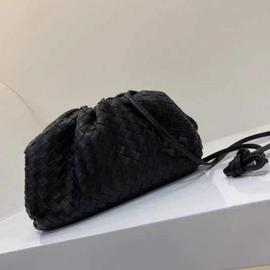 Genuine Leather Handbags Sheepskin Woven Shoulder Bag