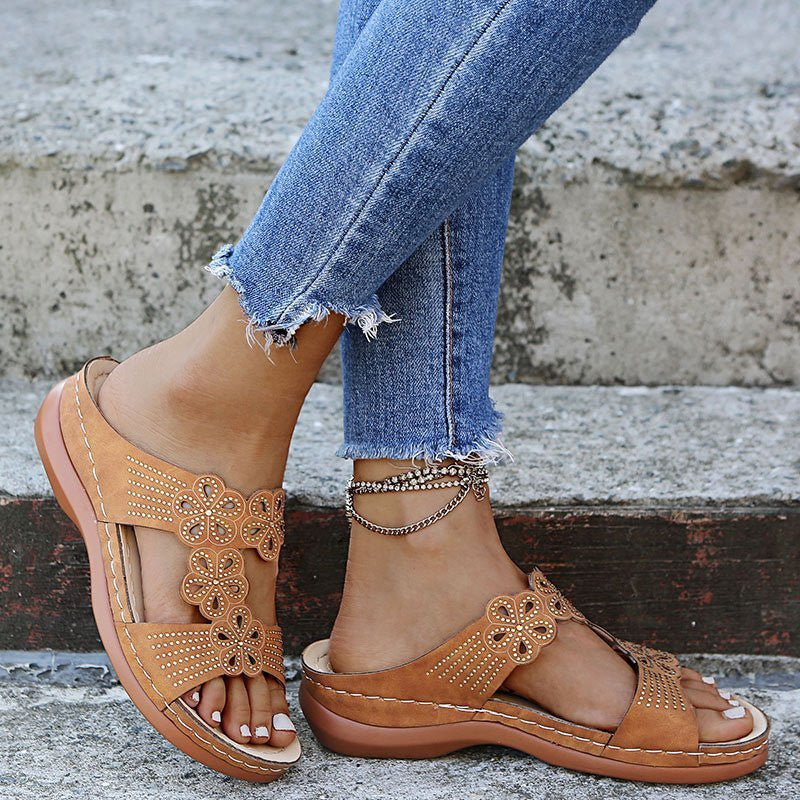 Rhinestone Casual Slope Heel Slippers