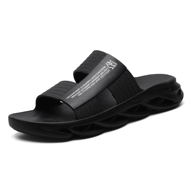 Casual sandals and slippers