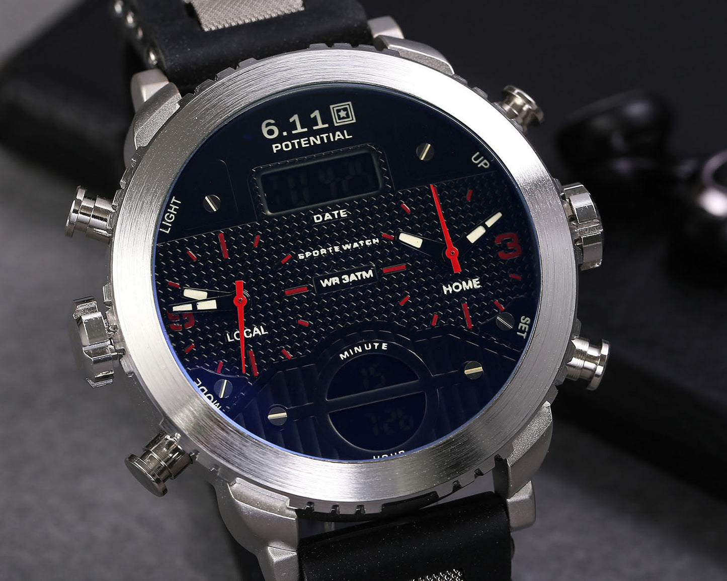 Men's watch with three movements