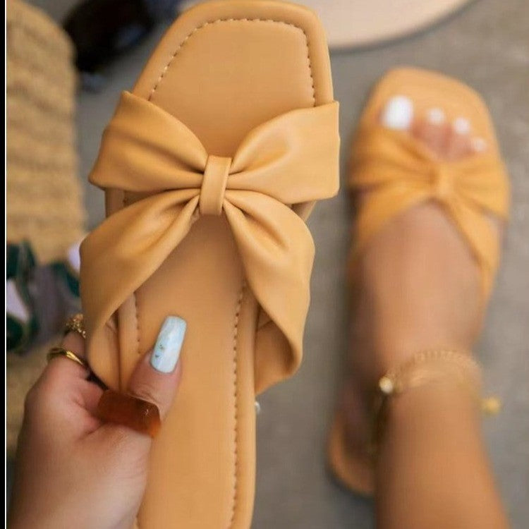 Ladies Slippers With Flat-bottomed Bow