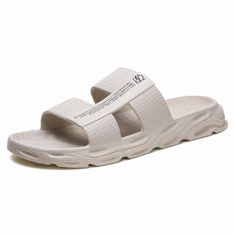 Casual sandals and slippers