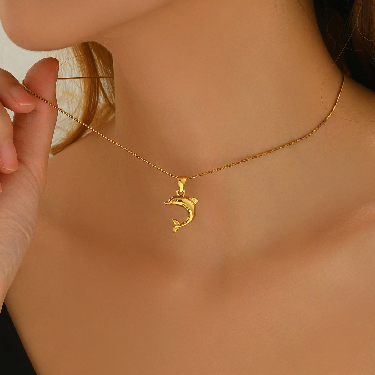 Lxalry 18K Gold Plated Heart Dolphins Mirror Jewelry Set  Hypoallergenic Skin Safe Necklace   Stud Earrings For Couple S Gift Daily Wear  Never Fade Adjustable Luxury With Precision Cast Symmetry