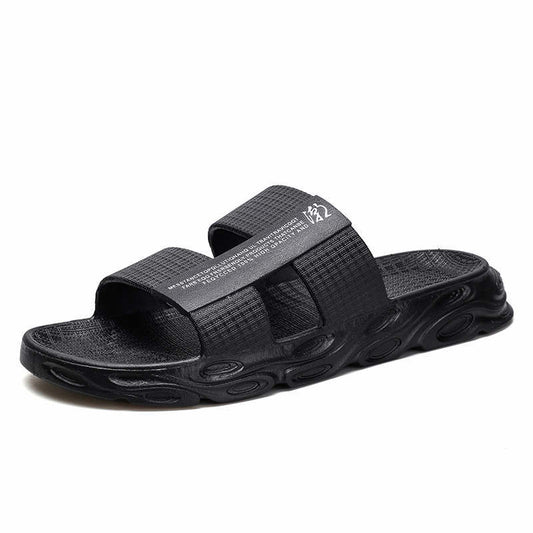 Casual sandals and slippers